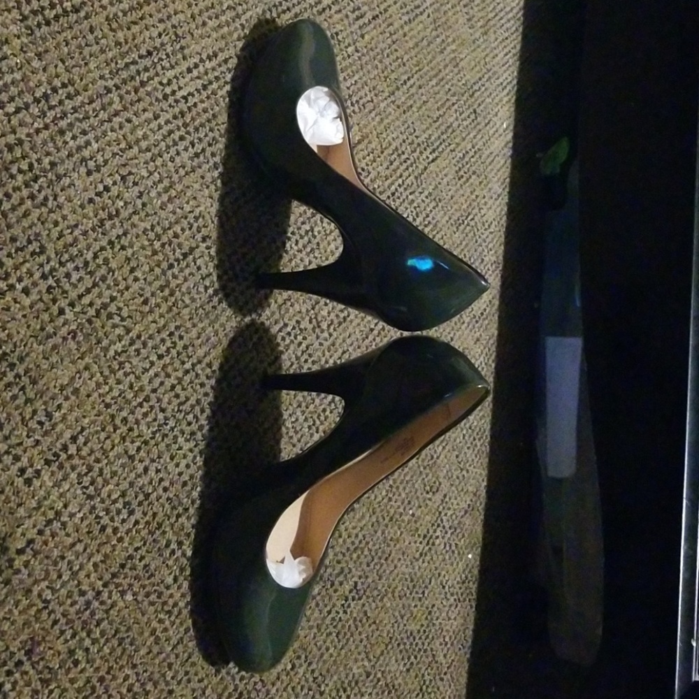 Heels - Picture 5 of 5